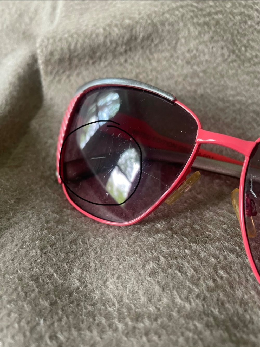 Betsy Johnson Gaga's Workshop Sunglasses - Picture 15 of 16